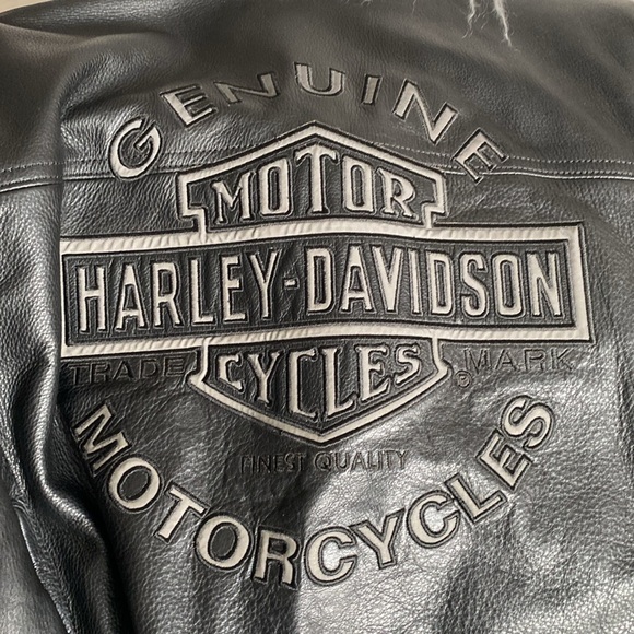 Harley-Davidson® Men's Reflective Road Warrior 3-in-1 Leather Jacket 98138-09VM - Picture 8 of 9